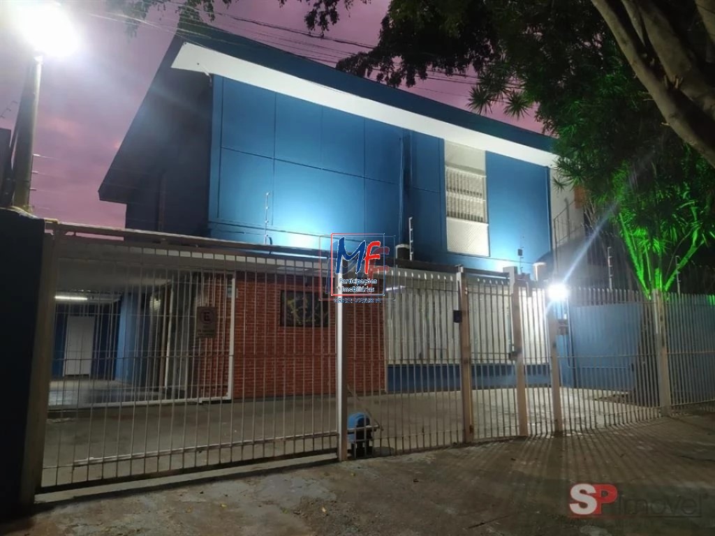 Loja-Salão à venda com 3 quartos, 230m² - Foto 1