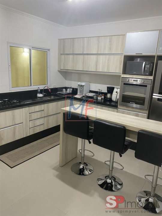 Sobrado à venda com 2 quartos, 250m² - Foto 18