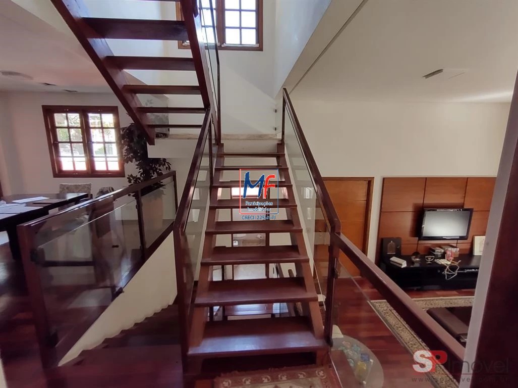 Casa de Condomínio à venda com 3 quartos, 500m² - Foto 1