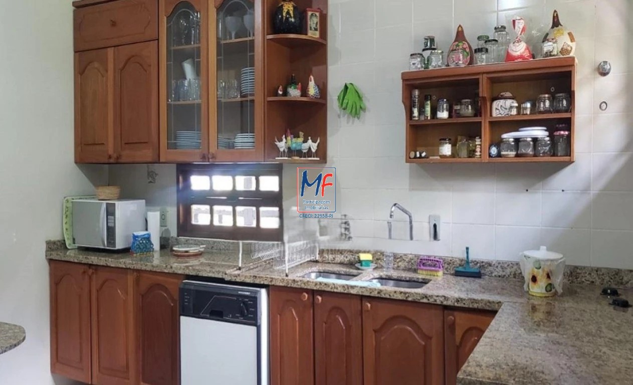 Casa à venda e aluguel com 4 quartos, 402m² - Foto 2