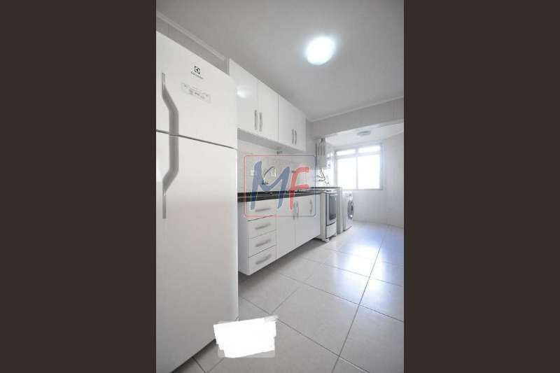 Apartamento à venda com 2 quartos, 70m² - Foto 9