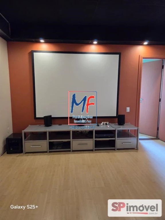 Sobrado à venda com 3 quartos, 303m² - Foto 1