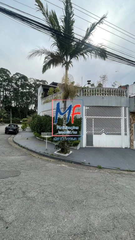 Sobrado, 4 quartos, 215 m² - Foto 2