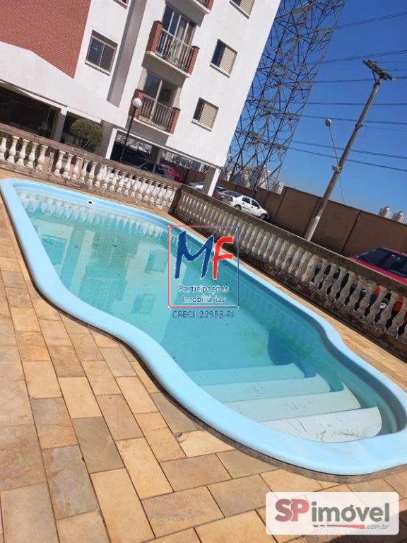 Apartamento à venda com 2 quartos, 62m² - Foto 13