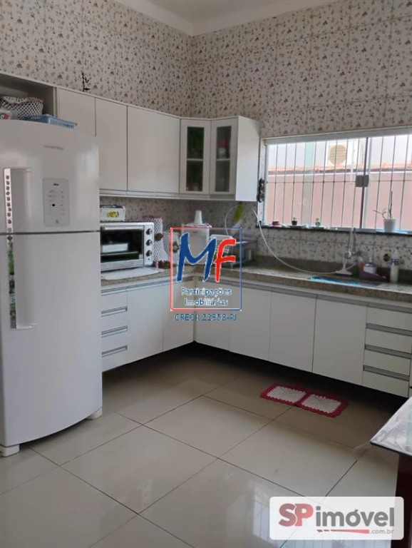 Sobrado, 3 quartos, 215 m² - Foto 2
