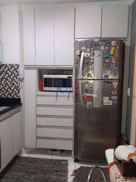 Apartamento à venda com 3 quartos, 82m² - Foto 2