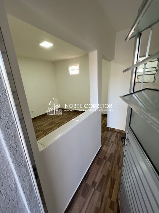 Casa, 10 quartos, 180 m² - Foto 2