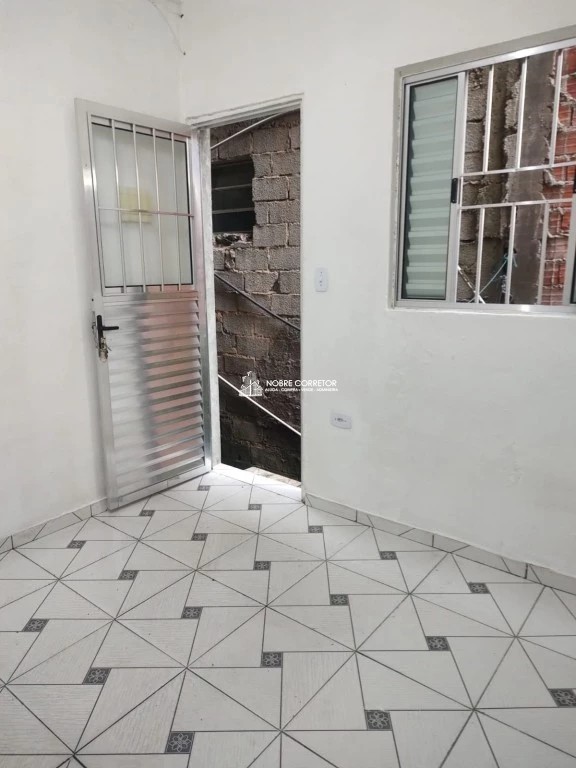 Casa, 1 quarto, 70 m² - Foto 2