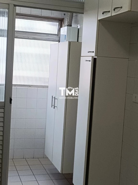 Apartamento para alugar com 3 quartos, 78m² - Foto 4