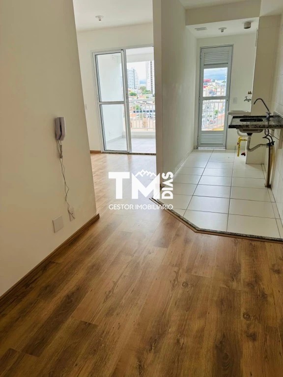 Apartamento à venda com 3 quartos, 65m² - Foto 2