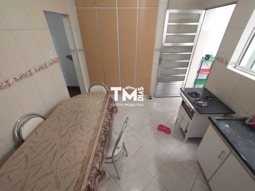 Sobrado à venda com 3 quartos, 140m² - Foto 4