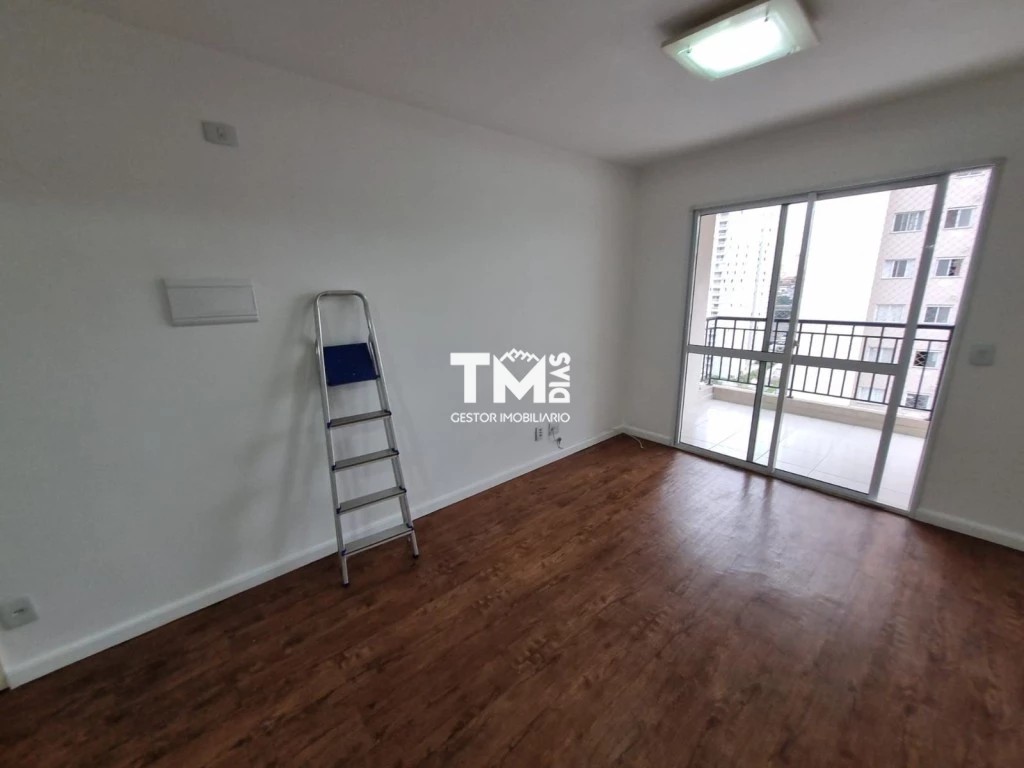 Apartamento para alugar com 2 quartos, 69m² - Foto 5