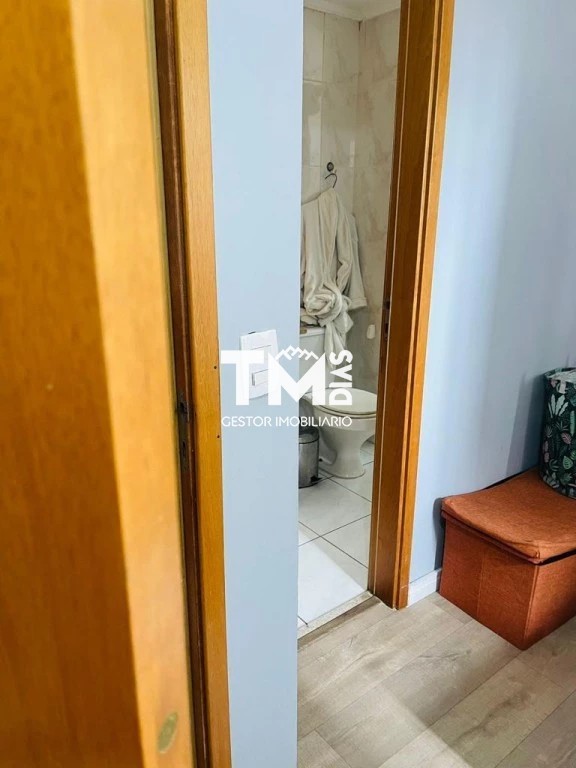 Apartamento à venda com 3 quartos, 83m² - Foto 13