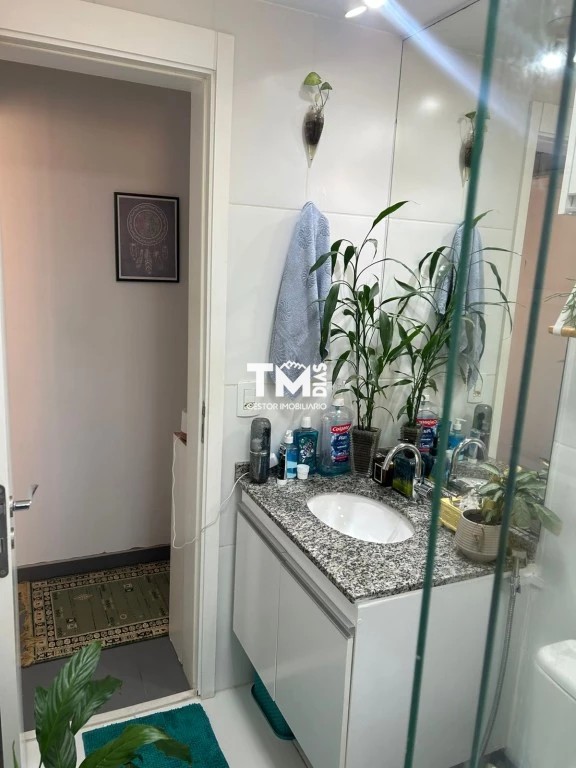 Apartamento à venda com 2 quartos, 57m² - Foto 18