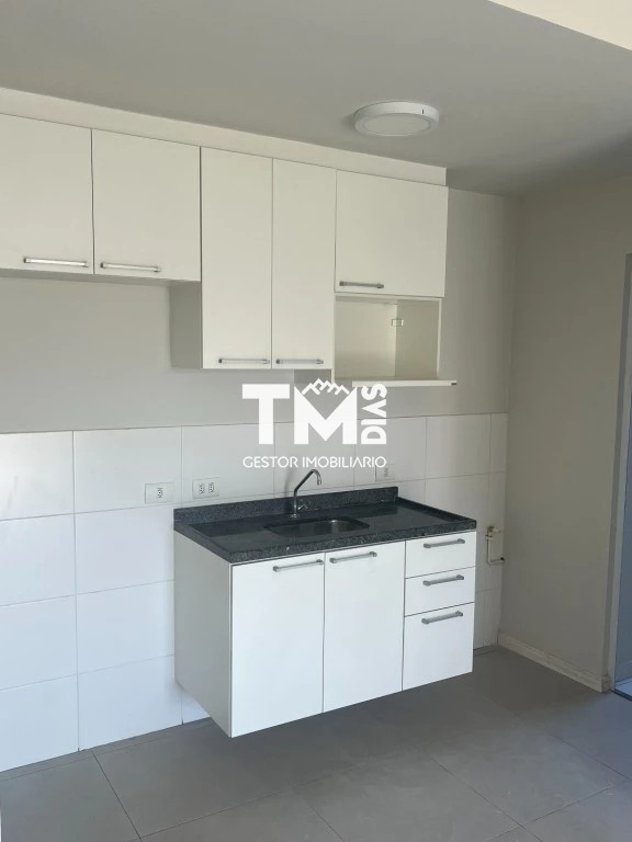 Apartamento à venda com 2 quartos, 73m² - Foto 2