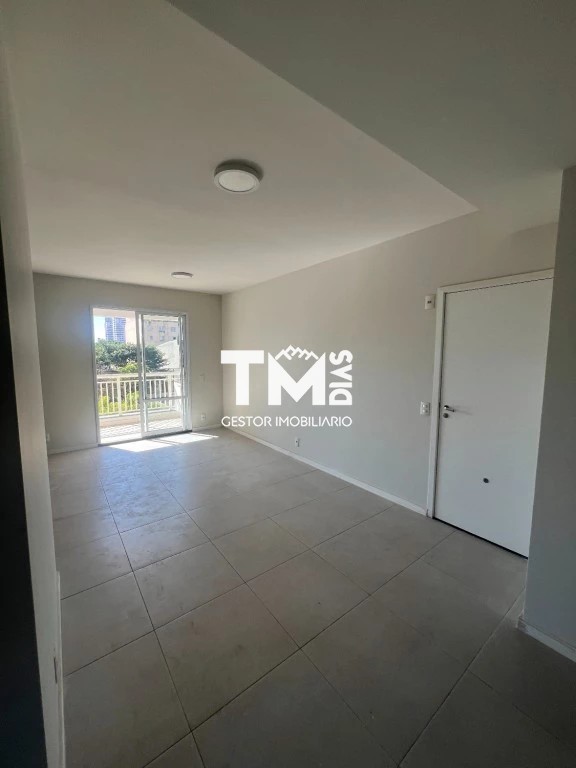 Apartamento à venda com 2 quartos, 73m² - Foto 8