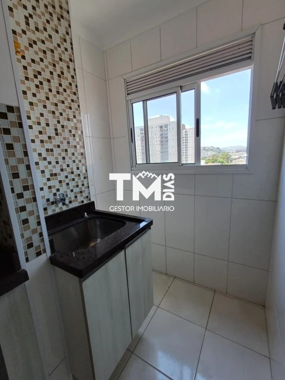 Apartamento para alugar com 2 quartos, 50m² - Foto 4