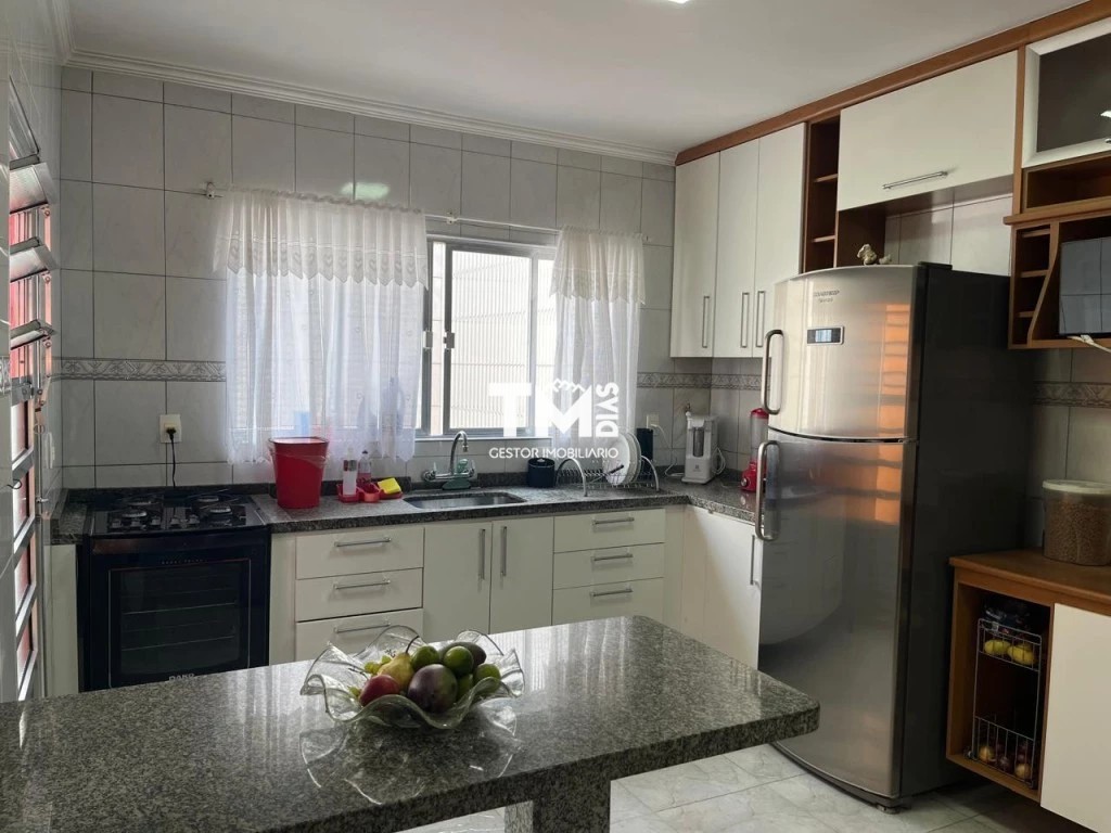 Sobrado, 3 quartos, 240 m² - Foto 9