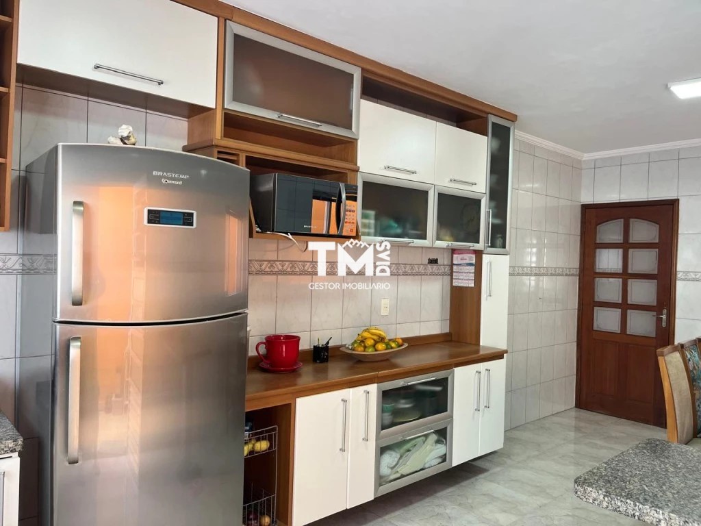 Sobrado, 3 quartos, 240 m² - Foto 12