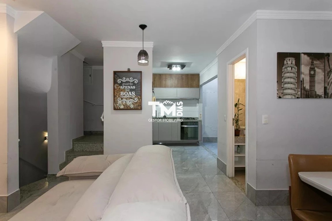 Casa de Condomínio à venda com 3 quartos, 150m² - Foto 1