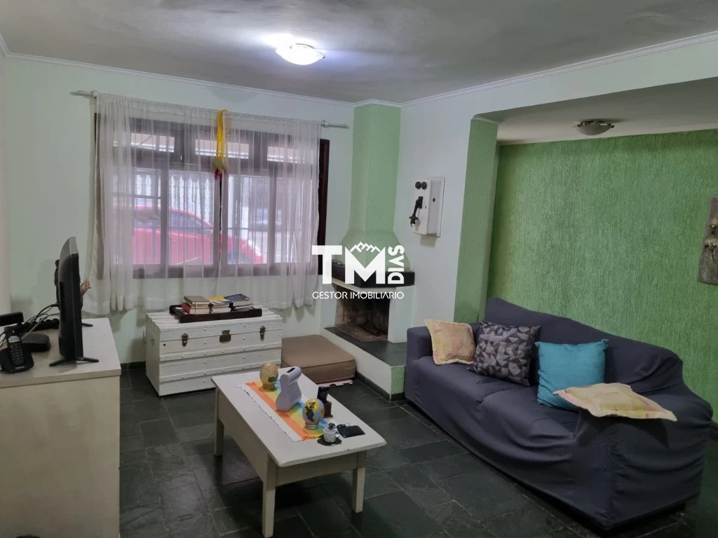 Casa de Condomínio à venda com 3 quartos, 190m² - Foto 4