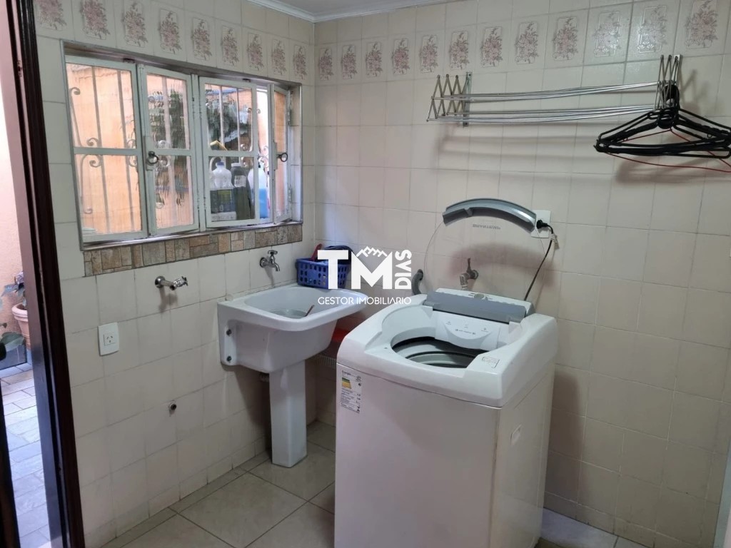 Casa de Condomínio à venda com 3 quartos, 190m² - Foto 12