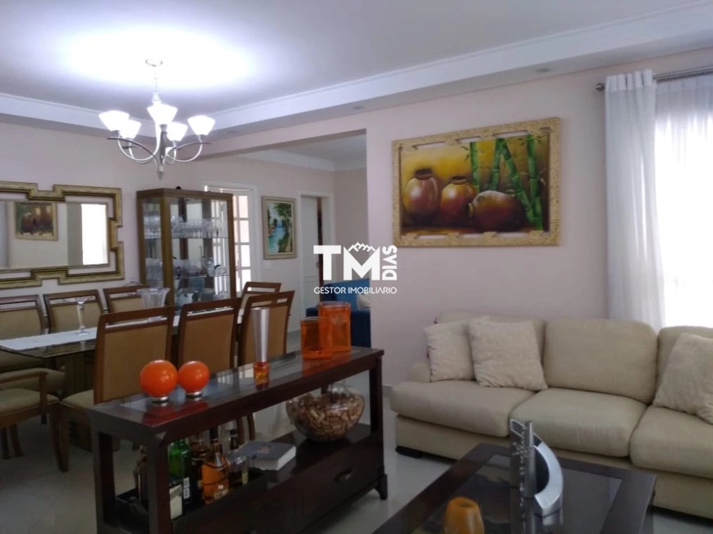Apartamento, 3 quartos, 151 m² - Foto 1