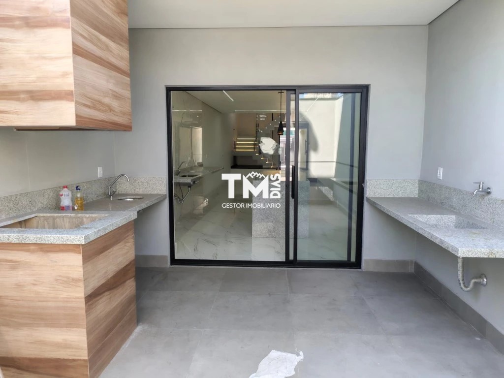 Sobrado, 3 quartos, 200 m² - Foto 32