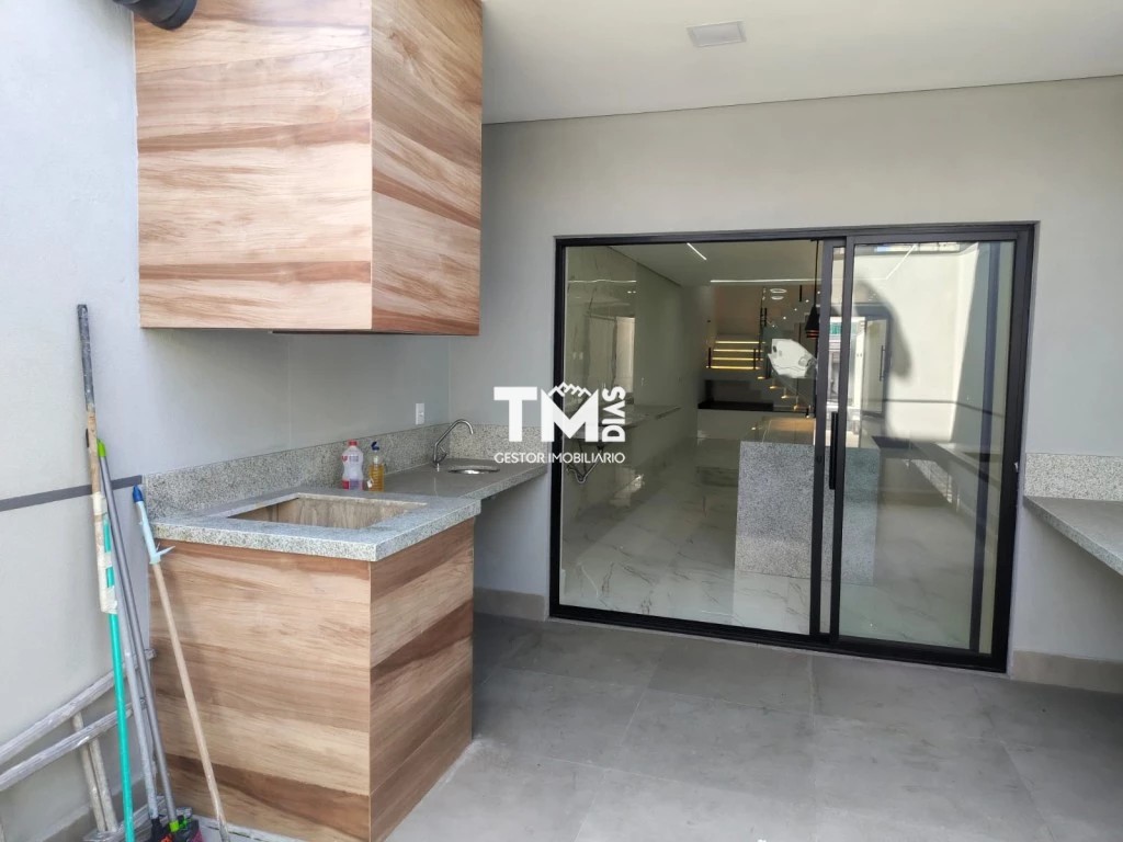 Sobrado, 3 quartos, 200 m² - Foto 33