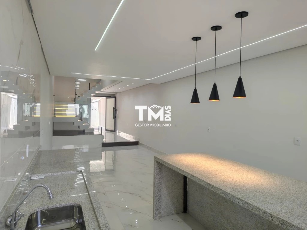 Sobrado, 3 quartos, 200 m² - Foto 37
