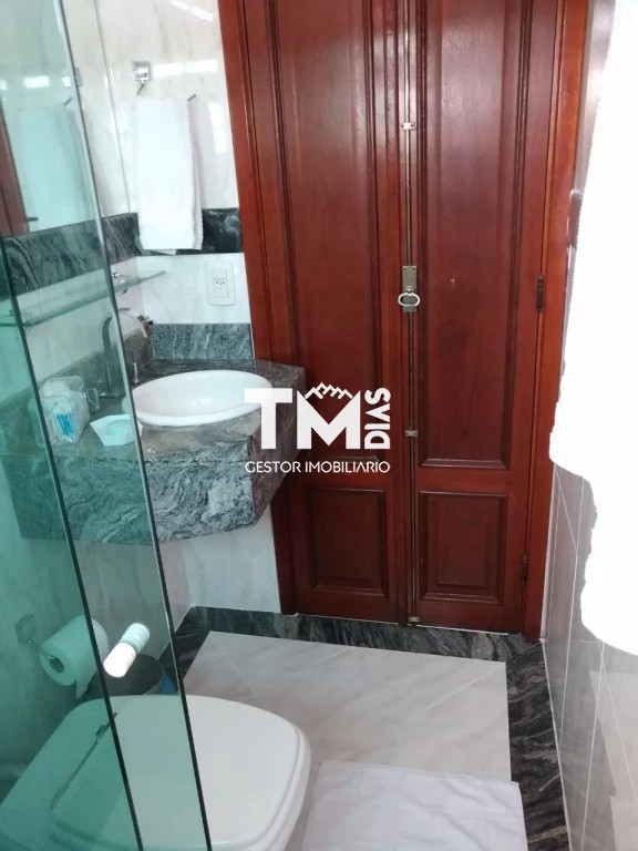 Sobrado à venda com 3 quartos, 281m² - Foto 20